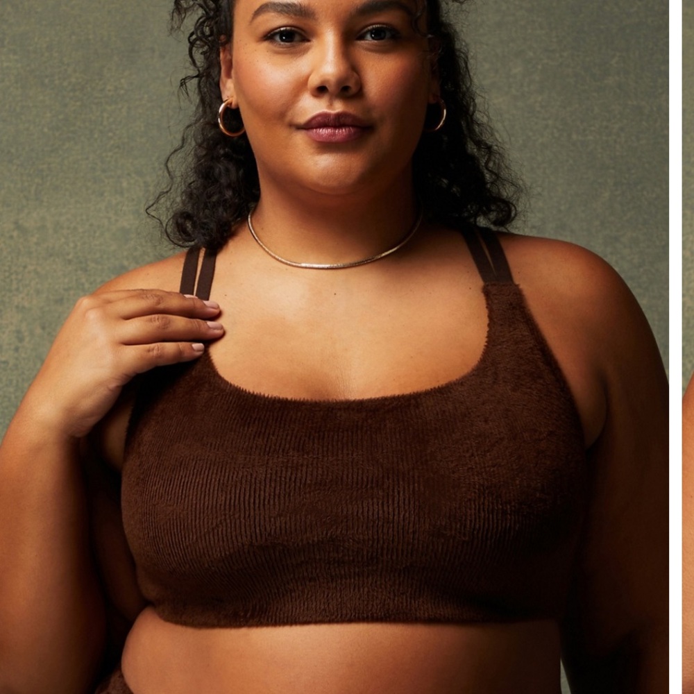 Fabletics Chocolate Brown Fuzzy Sports Bra Principal Cozy Cord Bralette XL - Picture 2 of 9